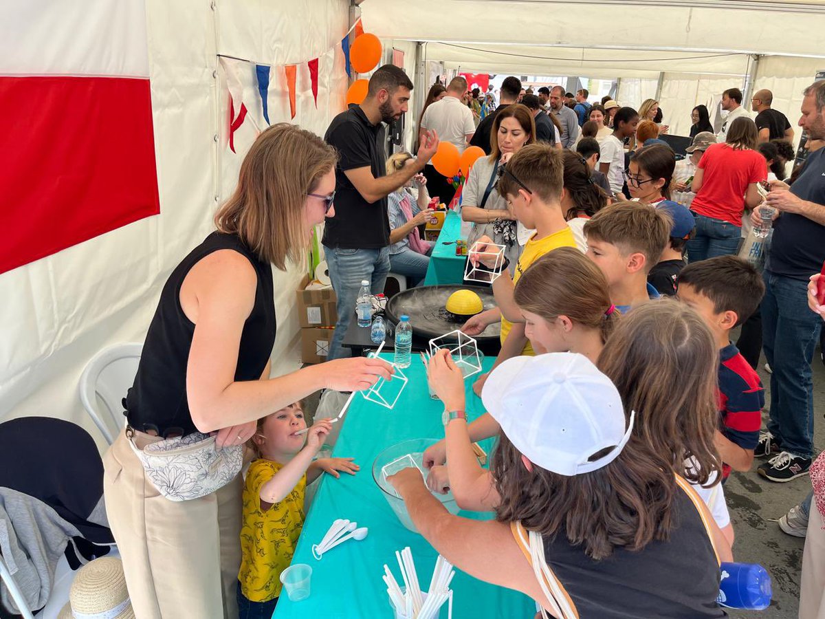 PLinCyprus's tweet photo. Thank you @USEmbassyCyprus @SerWookie Adam and Andreas from #CSEO @agagawda for supporting us in organizing our stand today @CyprusInstitute
It was a great success! https://t.co/gzCTj9Cvcb