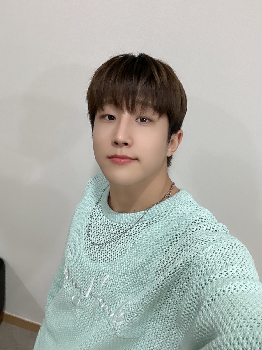 여러분 맛있는거 많이 먹고 우리 행복하게 잘먹고 잘살자😍