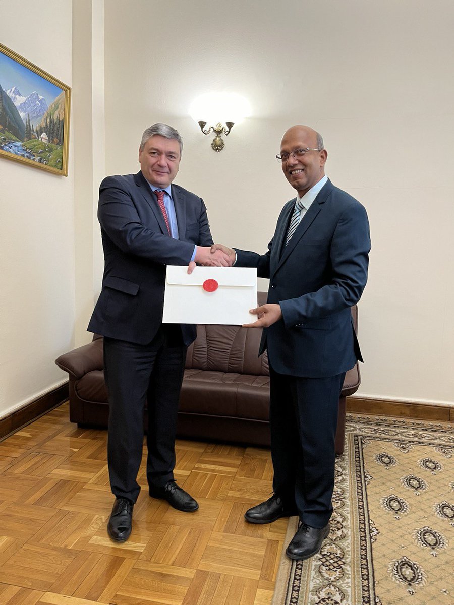 Ambassador @vkumar1969 met and presented a copy of his Letter of Credence to H.E Andrey Rudenko, Deputy Minister of Foreign Affairs of the Russian Federation, and discussed further steps to deepen India-Russia Special and Privileged Strategic Partnership.