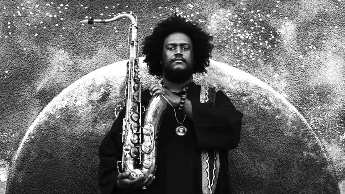 🎷Kamasi Washington @KamasiW has announced a number of UK shows as part of his Fearless Movement tour. 🎟️Find out where he's playing and how you can get tickets: list.co.uk/news/44884/kam…