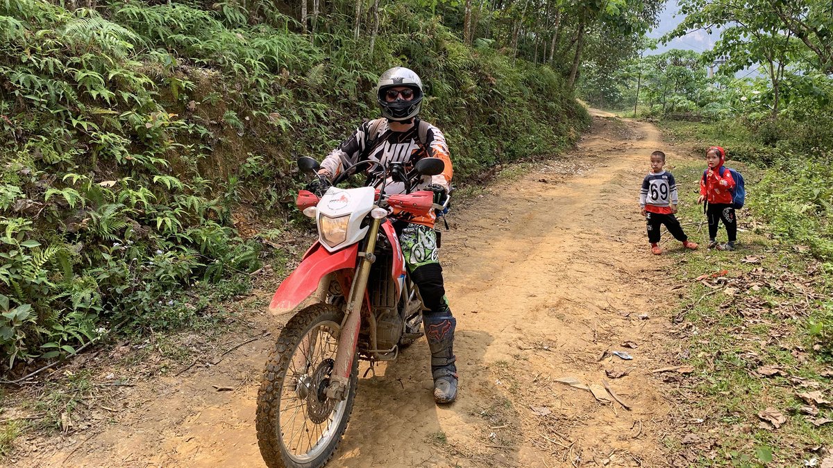 Motorbiking, indeed, is a thrilling adventure that sets the heart racing and the soul free. 🔝

📸 vietnammotorcyclemotorbiketours.com

#vietnam #xuhuong2024 #trending2024 #motorbike #motorcycle #tour #rental #honda #XR150L #CRF250L #CRF300L #dualenduro #motocross #offroadvietnam #offroad