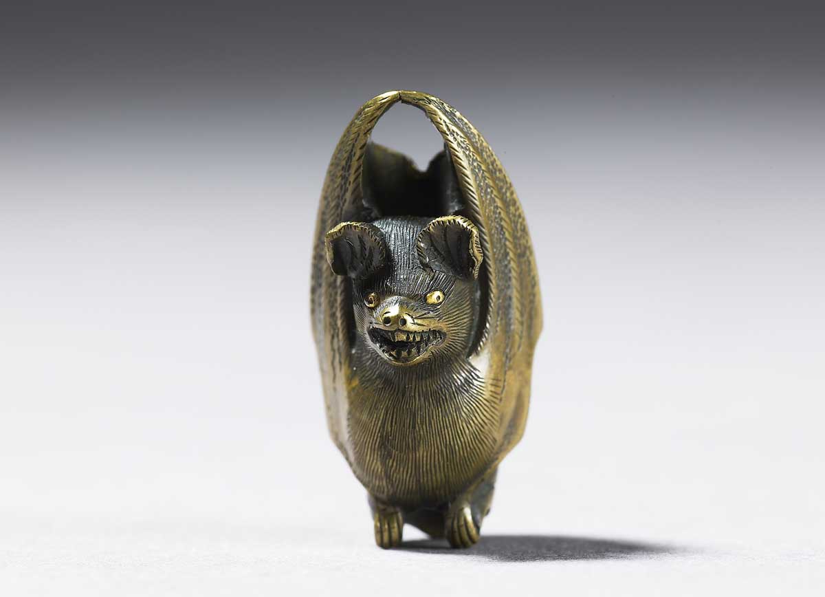 Today is Bat Appreciation Day! There are over 1,400 species of bats in the world, and more are still being discovered. Bats account for around 20% of all mammal species worldwide.⁠

🦇 Ojime bead in the form of a bat, Japan, late 19th century. 2.3cm tall. EA1956.3749⁠