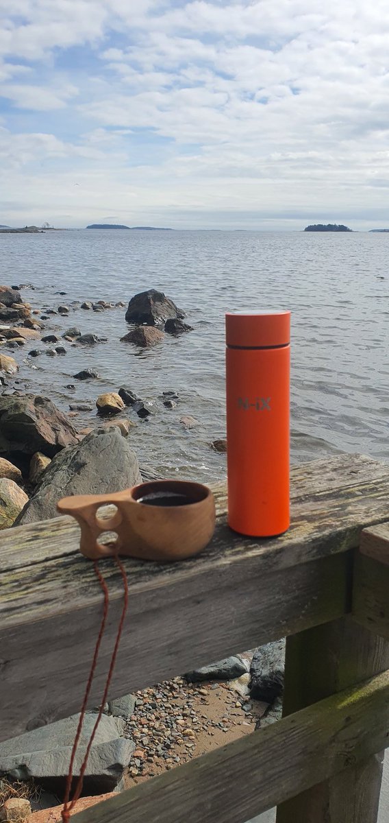 mosahybrid's tweet photo. Enjoying nature and hot coffee
#bbong @N_iX #swdevelopment https://t.co/xpAeuTxWNm