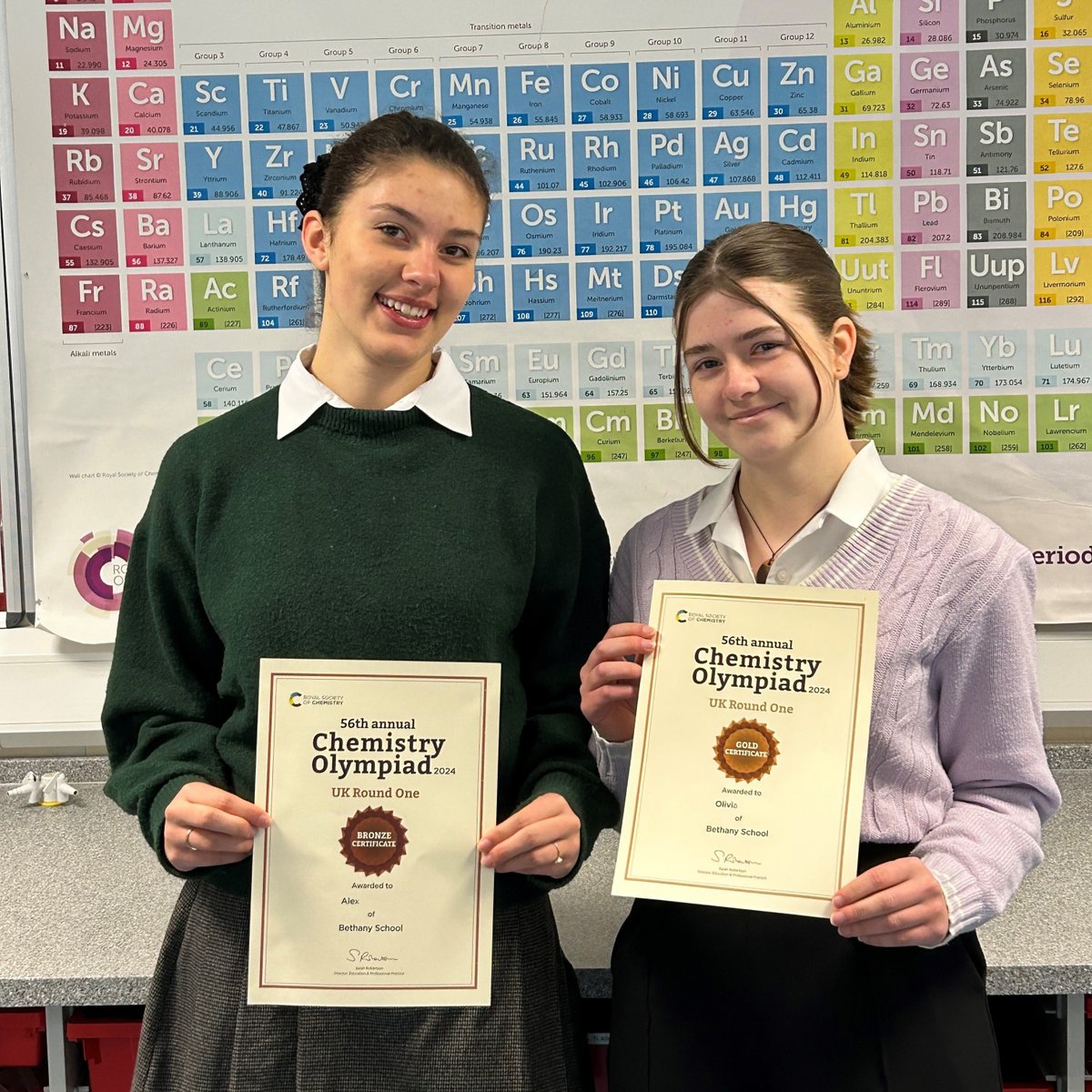 Chemistry Olympiad success! Alex has been awarded a Bronze Certificate and Lily achieved the highest possible award of a Gold Certificate. This marks Lily as one of the top 8.3% young chemists in the country! Full article 👉 hubs.la/Q02t7qV50 #bethanyschool #chemistry