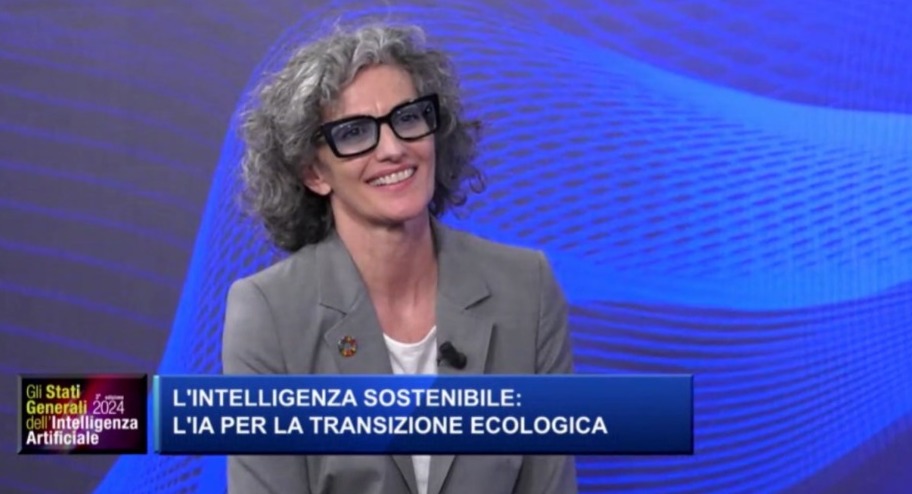 .<a href="/IlaCaprioglio/">Ilaria Caprioglio</a> (Membro della Consulta <a href="/ASviSItalia/">ASviS</a>): «L’intelligenza artificiale deve essere già sostenibile. È una delle grandi sfide che lega transizione energetica e digitale». Segui la diretta: rb.gy/wti8yr #StatiGenerali #IntelligenzaArtificiale #AI #Innovazione
