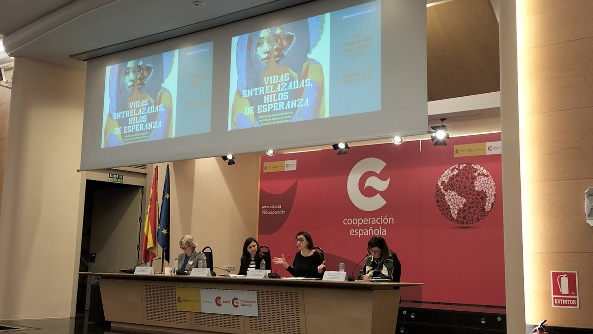 cjunqueraab's tweet photo. Desde @unicef_es siempre atentas a la presentación de logros y desafíos de la cooperación española @AECID_es. Interesante informe de @UNFPA sobre desigualdad en materia de salud y derechos sexuales y reproductivos, enfatizando la situación de las adolescentes. https://t.co/HAWnGsz9jQ
