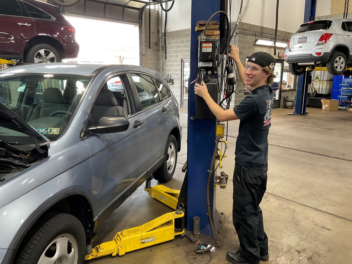 Adam Butler, an Automotive Technology student, gains hands-on experience at Tommy Carr Tire & Auto in Chalfont, PA. Applying classroom learning to real-world situations prepares him for a successful career in automotive. #FutureLeaders #CareerDevelopment #WorkExperience #CTEworks