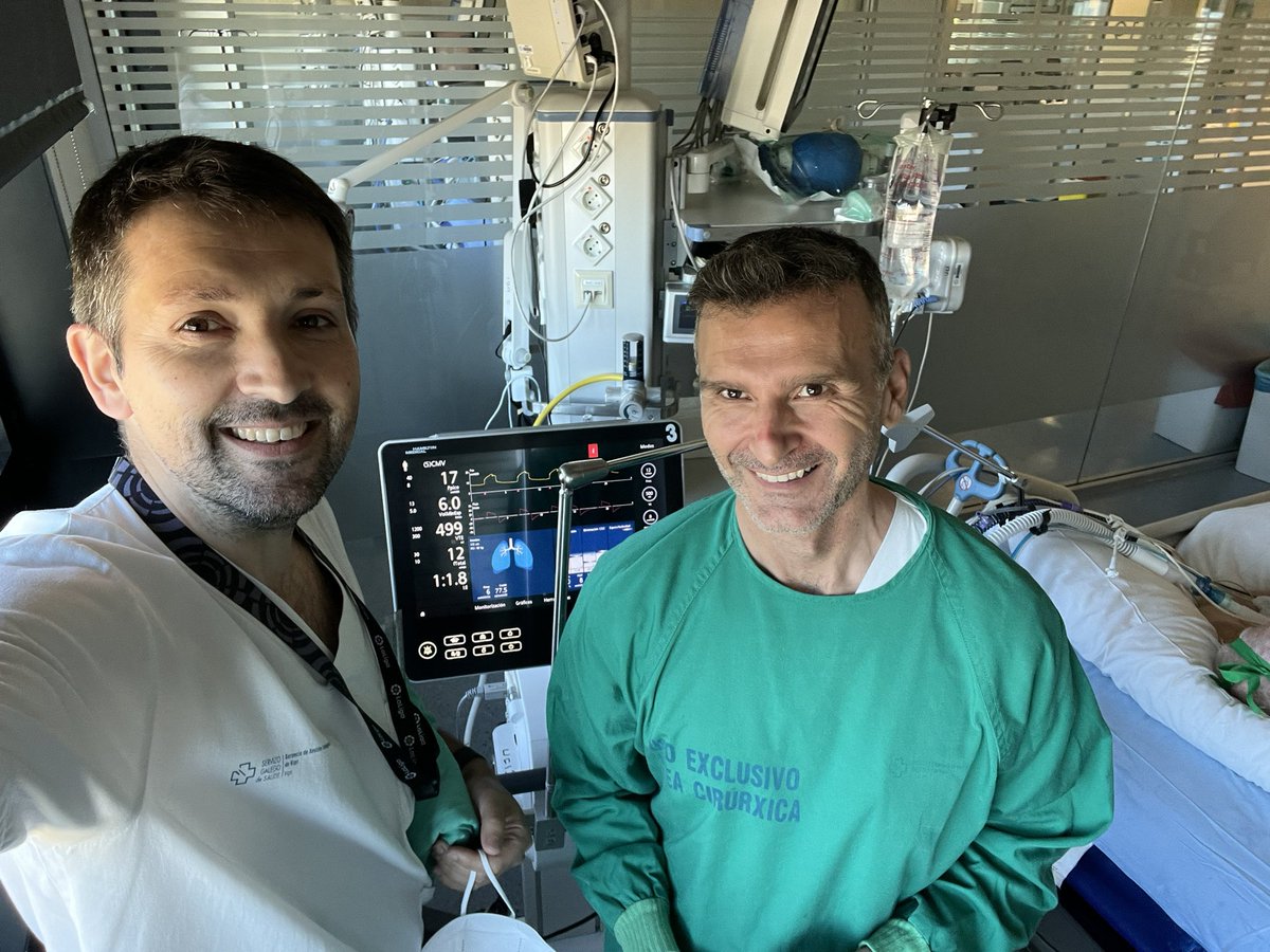 ricardorgomes's tweet photo. Un honor haber recibido en la UCI del Hospital Álvaro Cunqueiro a  @ARiosfisio dentro de las estancias clínicas del proyecto Hera! Espero haber aportado, porque yo también aprendí🤗 @FISIOSEPAR @SeparRespira @cofiga @sogafi_galicia @aefisio https://t.co/Q0M2KCXssX