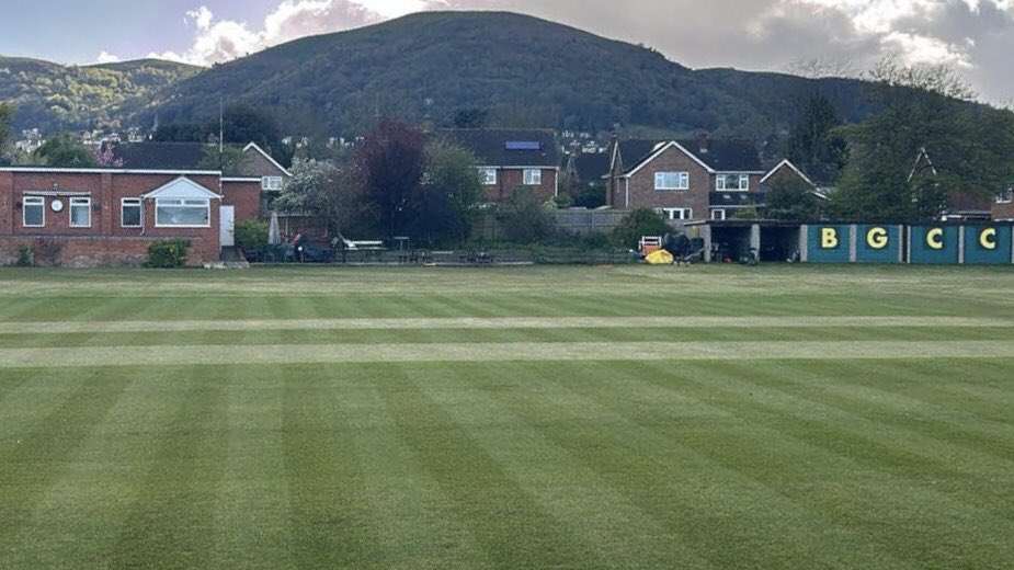 DaveThroup's tweet photo. Dry weather hopefully just in time to save the start of the club cricket season this weekend.

God knows how my club @BGCC_Official have managed to get the ground looking so good despite the incessant rain.

Go well all. https://t.co/kz9tUkAJ3W