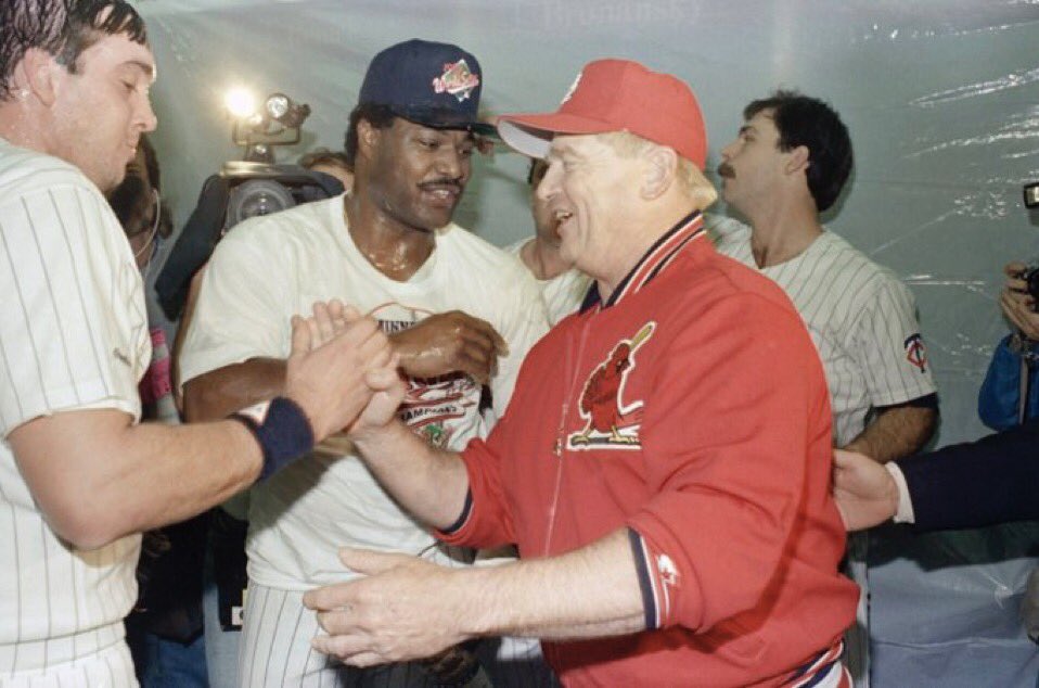 Cardinals manager Whitey Herzog came to the @Twins clubhouse to congratulate Kent Hrbek, Don Baylor, and the rest of the team after Game 7 of the 1987 World Series.