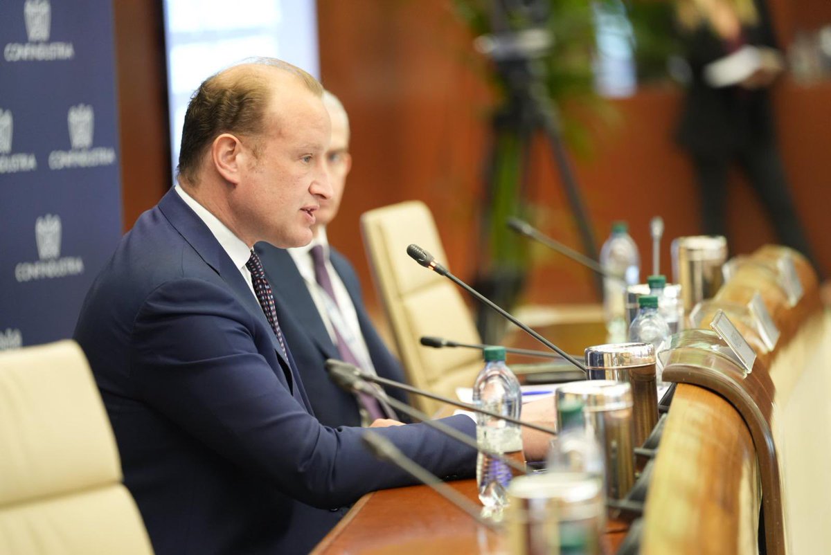 <a href="/AlbertoMarenghi/">Alberto Marenghi</a> “Auspicando una riduzione dei tassi di interesse da parte della BCE, dobbiamo anche restare vigili di fronte alle crescenti tensioni geopolitiche e alle incertezze globali che potrebbero influenzare negativamente la nostra economia.”