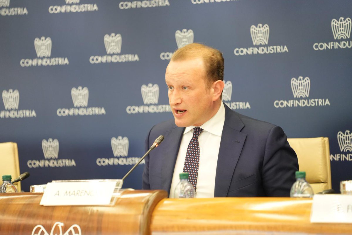 <a href="/AlbertoMarenghi/">Alberto Marenghi</a> “La produttività rimane una sfida da affrontare. È cruciale analizzare le cause di questa situazione e adottare misure concrete per migliorare le prestazioni del nostro sistema produttivo.”