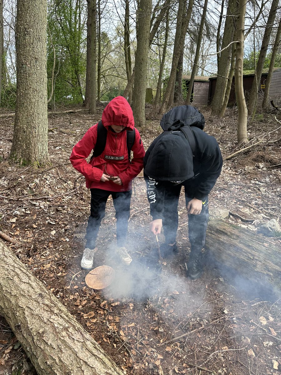 BMCerratic's tweet photo. More outdoor learning fun with firelighting and cooking. The hot chocolate always goes down well! #arbroathacademy #angusalive https://t.co/sorJMkqkab