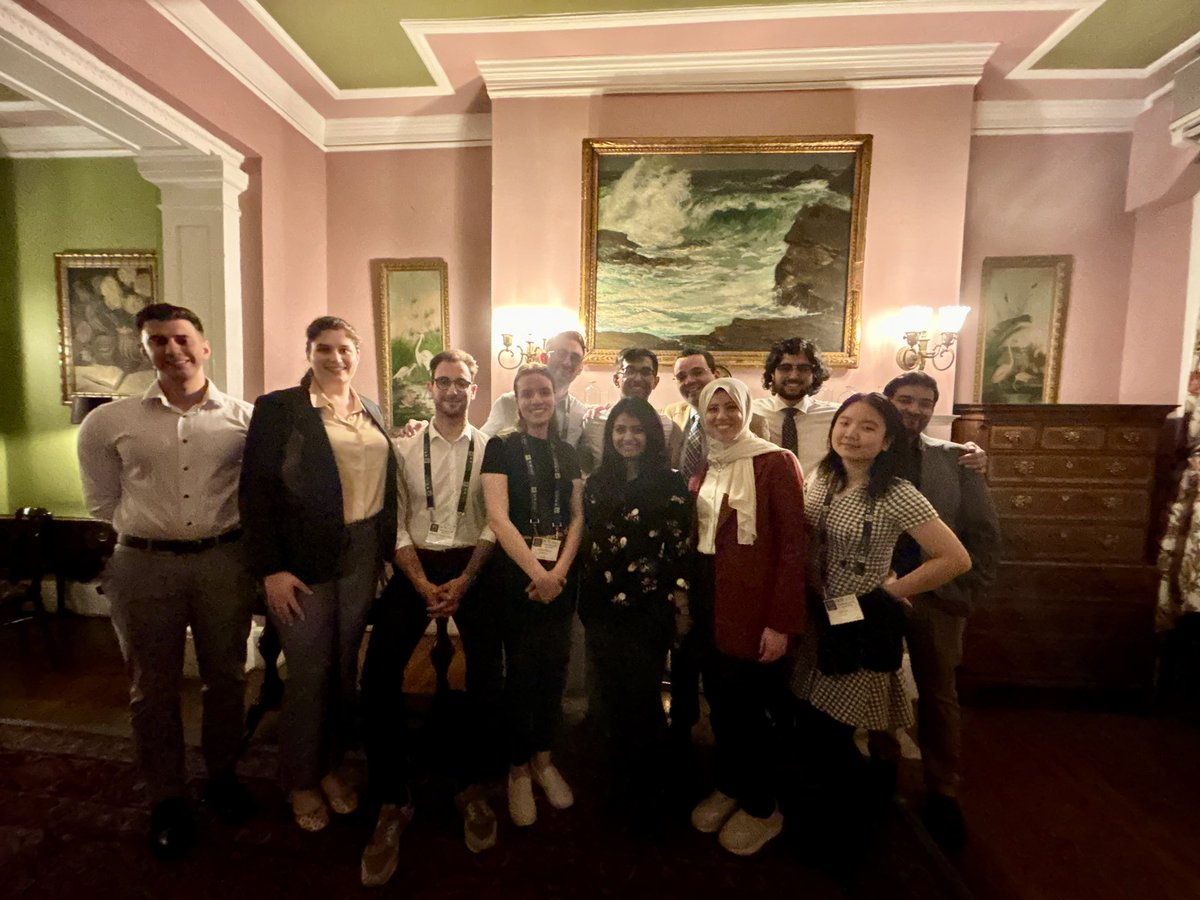 MRSRFS's tweet photo. Massachusetts Radiological Society state dinner at #ACR2024! A great dinner with amazing opportunities to reconnect and foster lifelong friendships and mentorship https://t.co/1V9ZZaFs5u