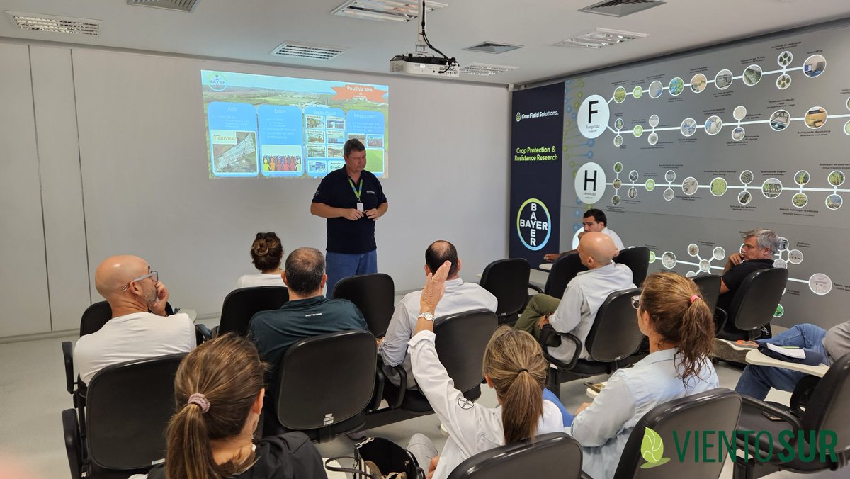VientoSurAgro's tweet photo. Primer día en el Innovation Hub Site Paulinia.
Resistencias
Seedgrowth
Tecnologías de aplicación
Herbicidas
Y más!
@AgroBayerAR
@Rolobidegain
@hipolitoorsini
@solarroquy
#MatenoPlus
#Iteros https://t.co/XzmMfynEmt