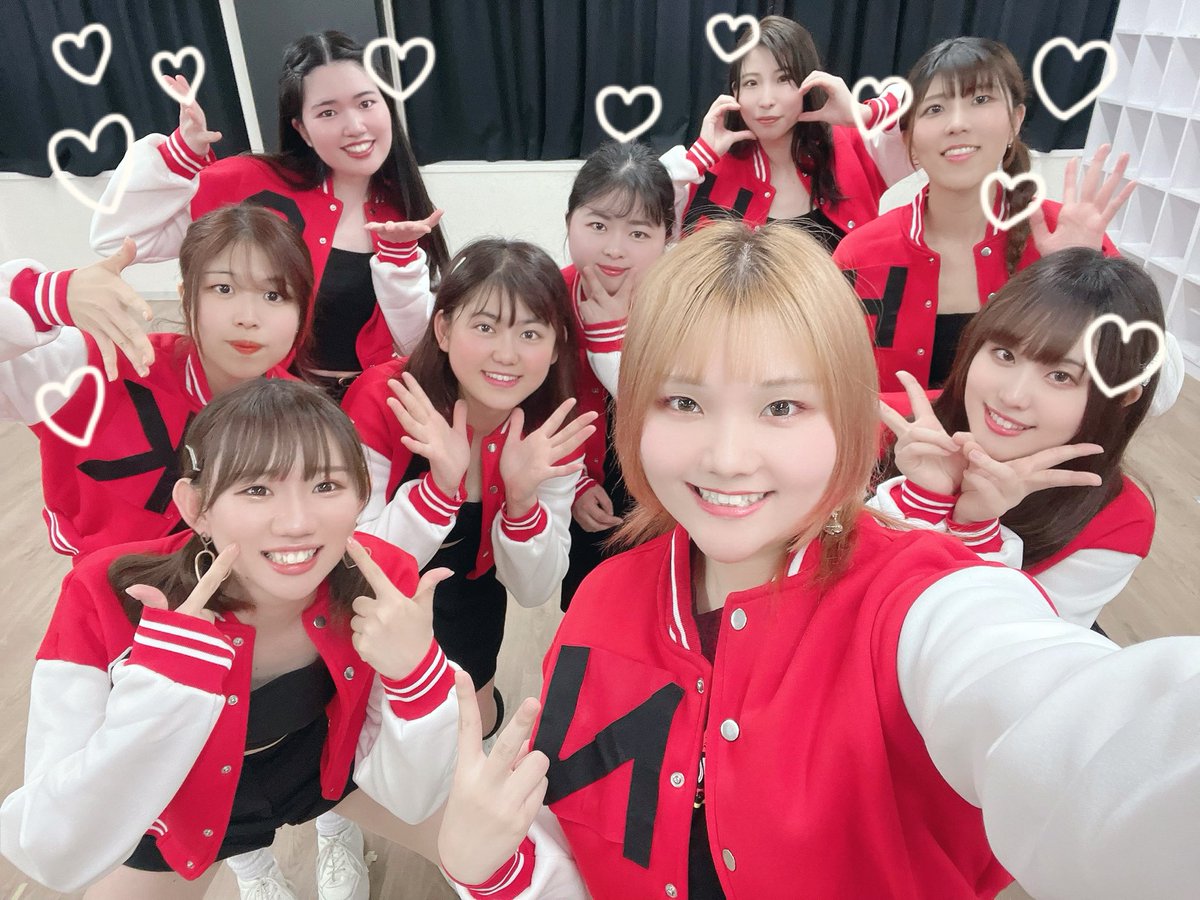 Patchwork808's tweet photo. ❤️ぱっちわーく415作目の投稿です！今回はTWICEの『CHEER UP』です！  

かほさん爆誕🔥👏👏😎
スタジオ抜群ダンスセンス抜群にんまりすまいるかほさんおめでとう🎂🎉

#ぱっちわーく88ぱちぱちぱっち

👏👏https://t.co/8wnPwQcMK0 https://t.co/gAdSS17xy6