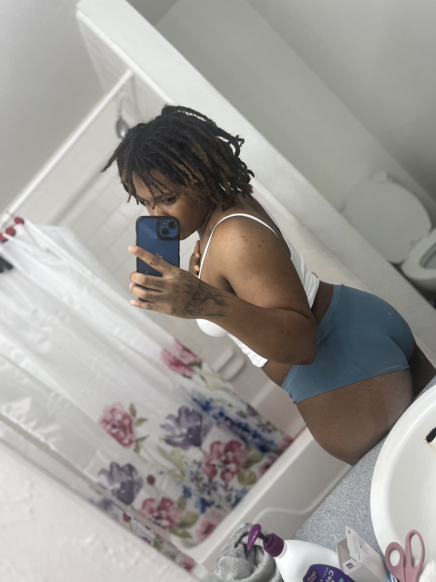 bigbootyck's tweet photo. morning 🌸 https://t.co/gn0bTrL530
