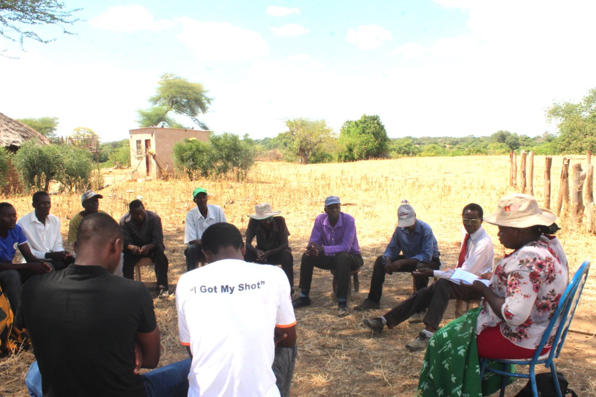 fctzim's tweet photo. Day 3 highlights of P-FIM pilot in Mbire - Mushumbi community group discussions, with @WHH_Zimbabwe and @mvuramanzi  to develop people-centred, locally led early action protocols (EAPs) by identifying local challenges and exploring people-centred solutions. #CommunityEngagement https://t.co/DhGqU1zh5Y