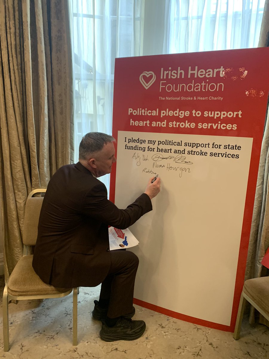kathrynreilly's tweet photo. Great to see TDs and Senators coming to meet their constituents and sign @Irishheart_ie political pledge https://t.co/IcCvJlT4vp