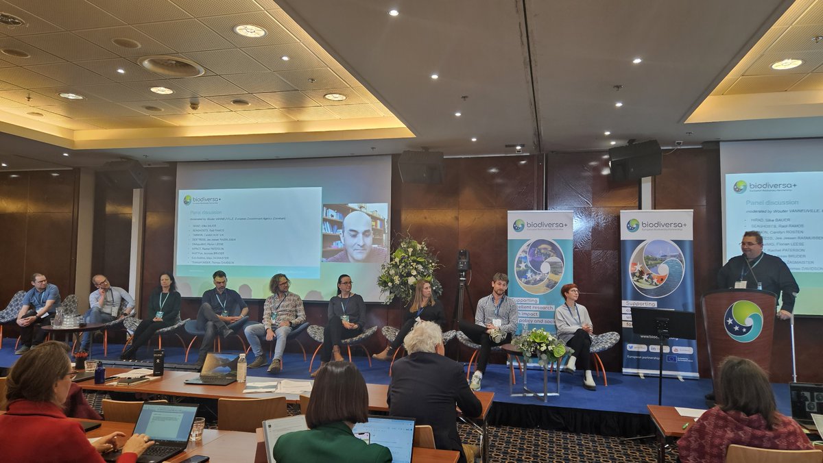 Panel with #HiRAD, #SEAGHOSTS, #TABMON, #DESTRESS, #DNAquaIMG, #IMPACT, @MoSTFun, #SubBioMon, & #TRANSPONDER. Discussions about integrating old and data newly obtained through new technologies, stakeholders involvement, and more! Questions? 👉us06web.zoom.us/w/84131276202?…