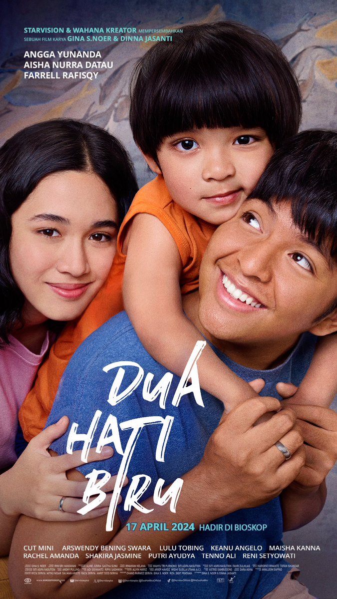 Semoga bisa box-office juga kayak 2 film Lebaran lainnya. Udah waktunya penonton bioskop Indonesia tau ada genre film selain horor. 🙏🏻 Dan kalo emang kekeuh ngajak bocil, beneran mending buat #DuaHatiBiru si, lebih aman dan bisa jadi bahan diskusi buat keluarga & pasangan muda.