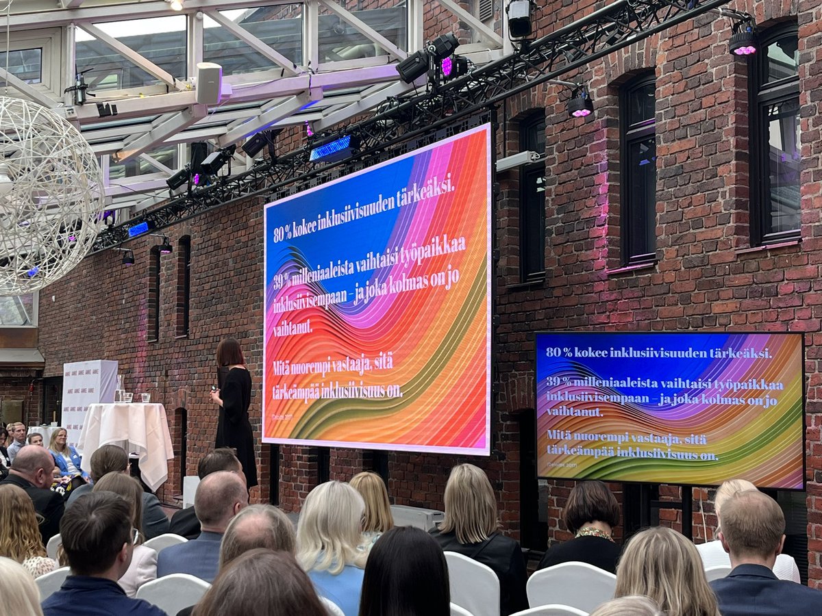 Miten inklusiivisuus liittyy osaajien saatavuuteen? <a href="/akuvaramaki/">Aku Varamäki</a> herättelee kertomalla, että jopa 39% milleniaaleista vaihtaisi työpaikkaa inklusiivisempaan! #Amkepäivät