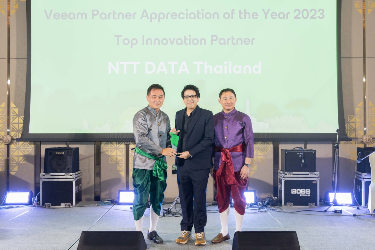 nttdata_inc's tweet photo. Kudos to our Thailand team for receiving the ‘Top Innovation Partner’ and ‘Veeam Value-Added Reseller Platinum’ Awards for its ongoing commitment to excellence and innovation.
Kudos to the team for such laudable moments.
#NTTDATAAPAC #NTTTeam #InnovationSolutions https://t.co/tZhC1aSr4w