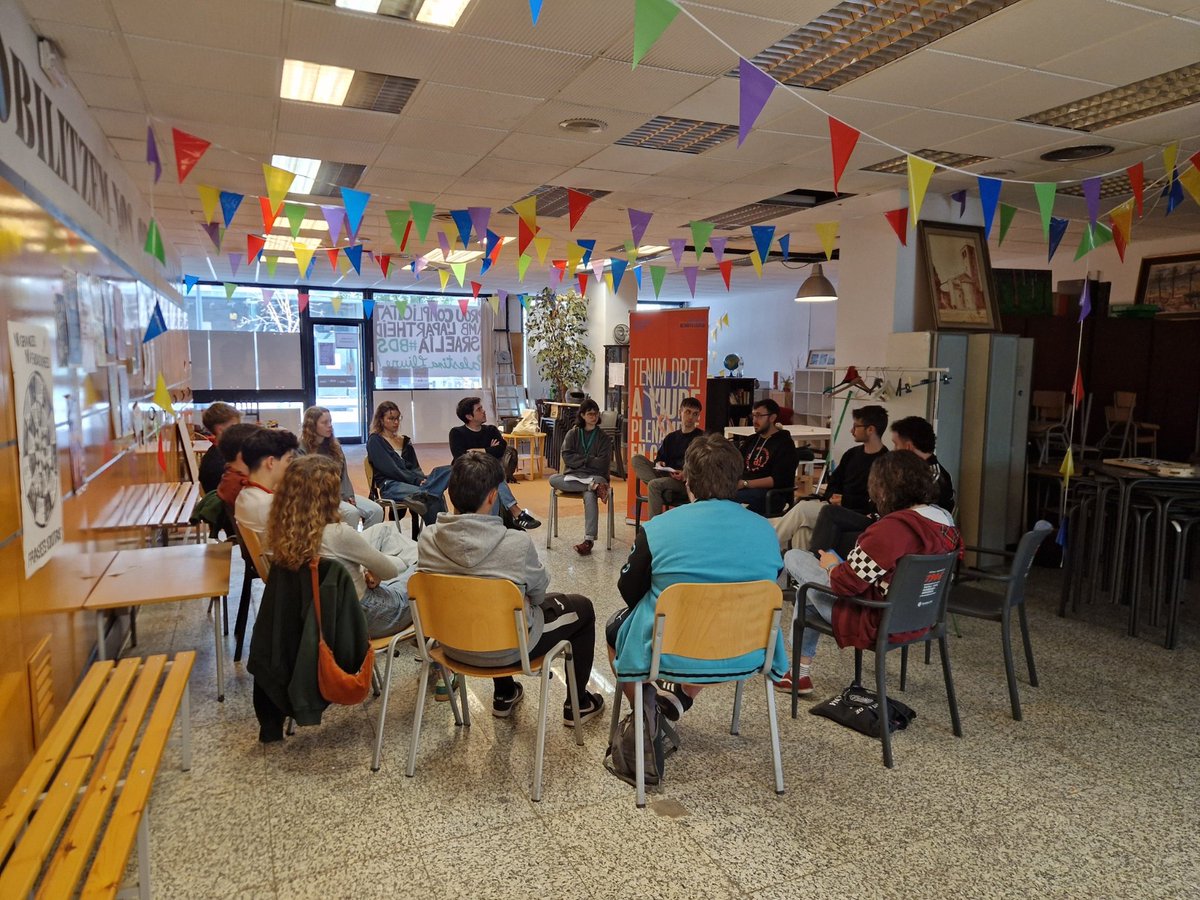 AE Jaume Vicens Vives tweet media