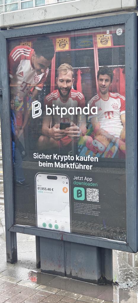 #investieremitvertrauen
Gerne das Harry Jane Trikot 😆
@Bitpanda
Poster gefunden im schönen Berlin Köpenick! 👀