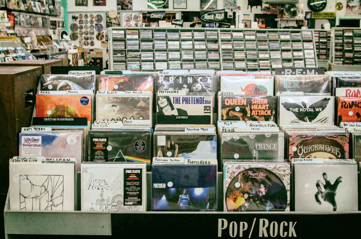 In addition to Thunder, this Saturday is also Record Store Day! Sounds like a good time to grab some vinyl from some of Louisville’s awesome independent record shops!
do502.com/p/the-best-rec…. #WhatToDoInThe502 #WhatToDo #Do502 #DoMORE #DoStuff