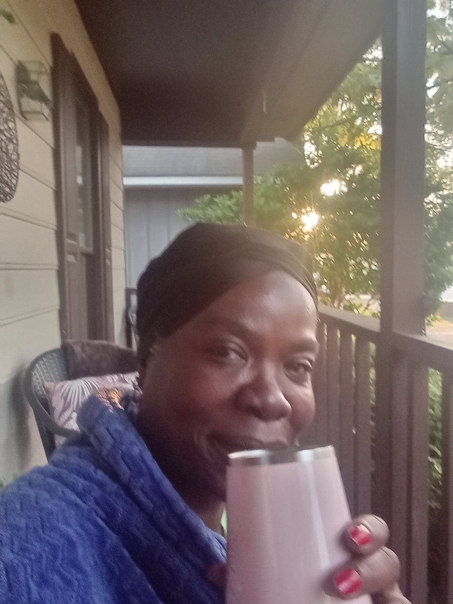 SarahKnox746714's tweet image. Good morning holy spirit and everyone else, no weapons formed against me shall prosper in Jesus name, #Amen.#GodsGraceAndMercy on me.
Just chilling with my coffee #QueenBeeVibes #QueenBeeWorld. 
#확실한_확신의행복_햅휘데이 #세븐틴_오피셜포토_바로여기 #wednesdaythought