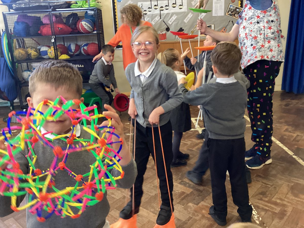 PrimaryDell's tweet photo. Today years R to 4 are celebrating World Circus Day! #learningatdell https://t.co/WpvI3k5V0v