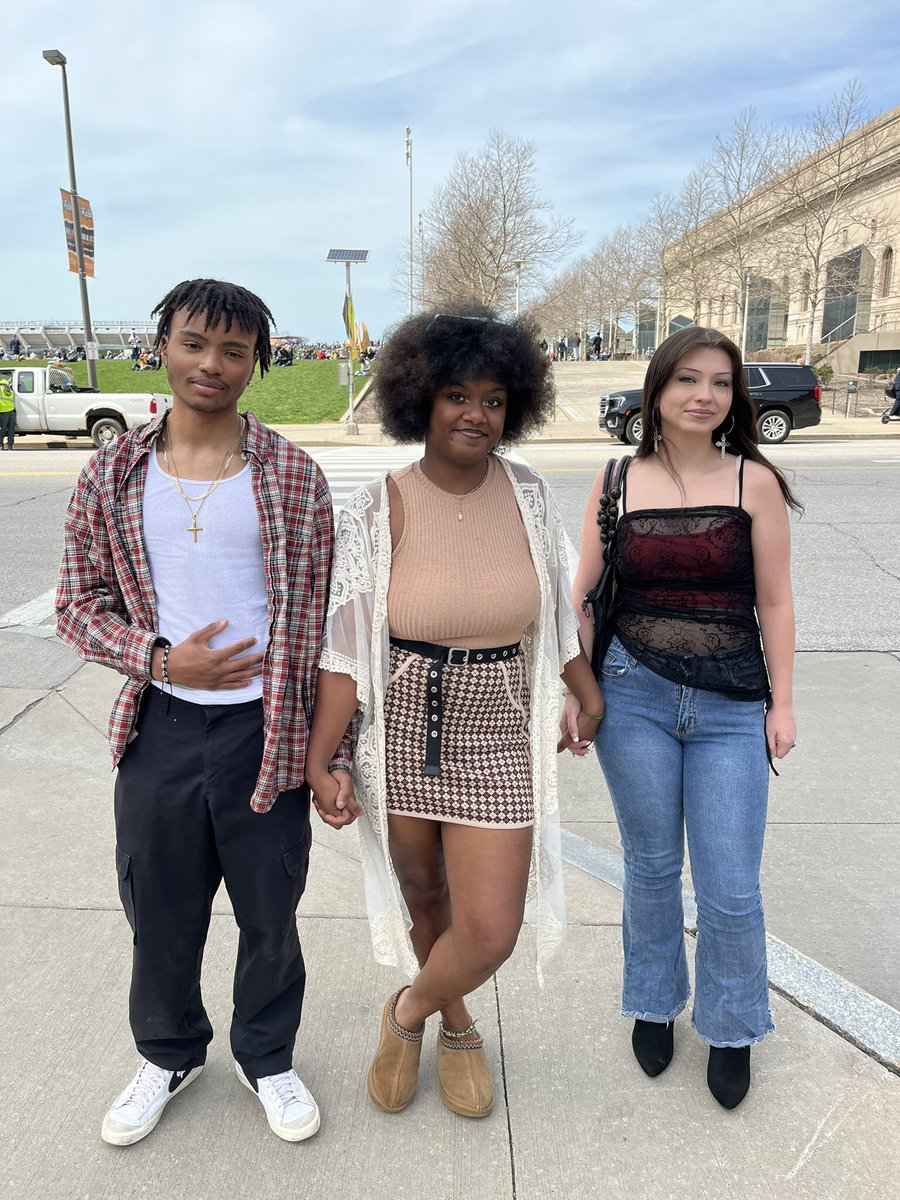 It was great to meet Keith Smith, Malaneya Gunn, and Sage Spiva, all from Cleveland, on the day of the Solar Eclipse. As they walked through @DowntownCLE, they searched for the perfect spot to witness this rare celestial phenomenon together.