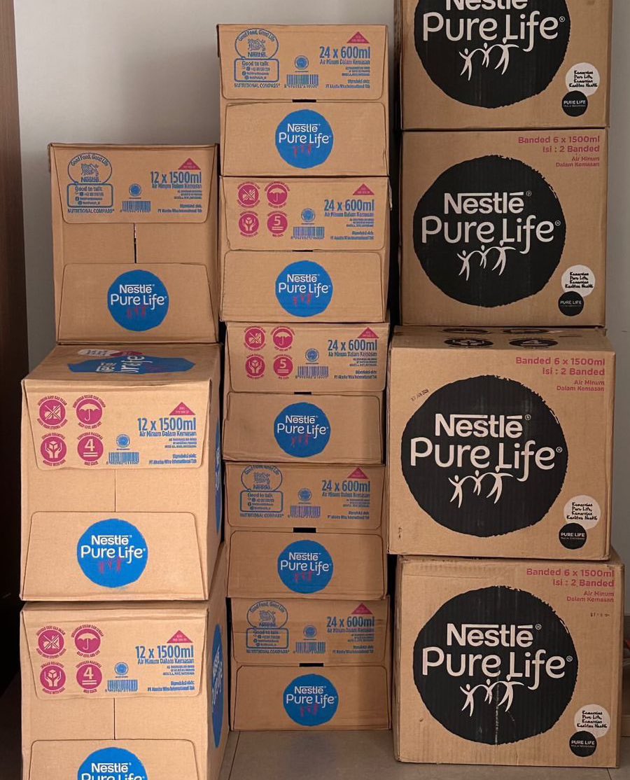 From this to this Thank you so much Nestlé 😭🙏🏻 gregetan banget beli yang multipack, akhirnya di stockin 20 dus. Ada yang mau kebagian juga ngga?