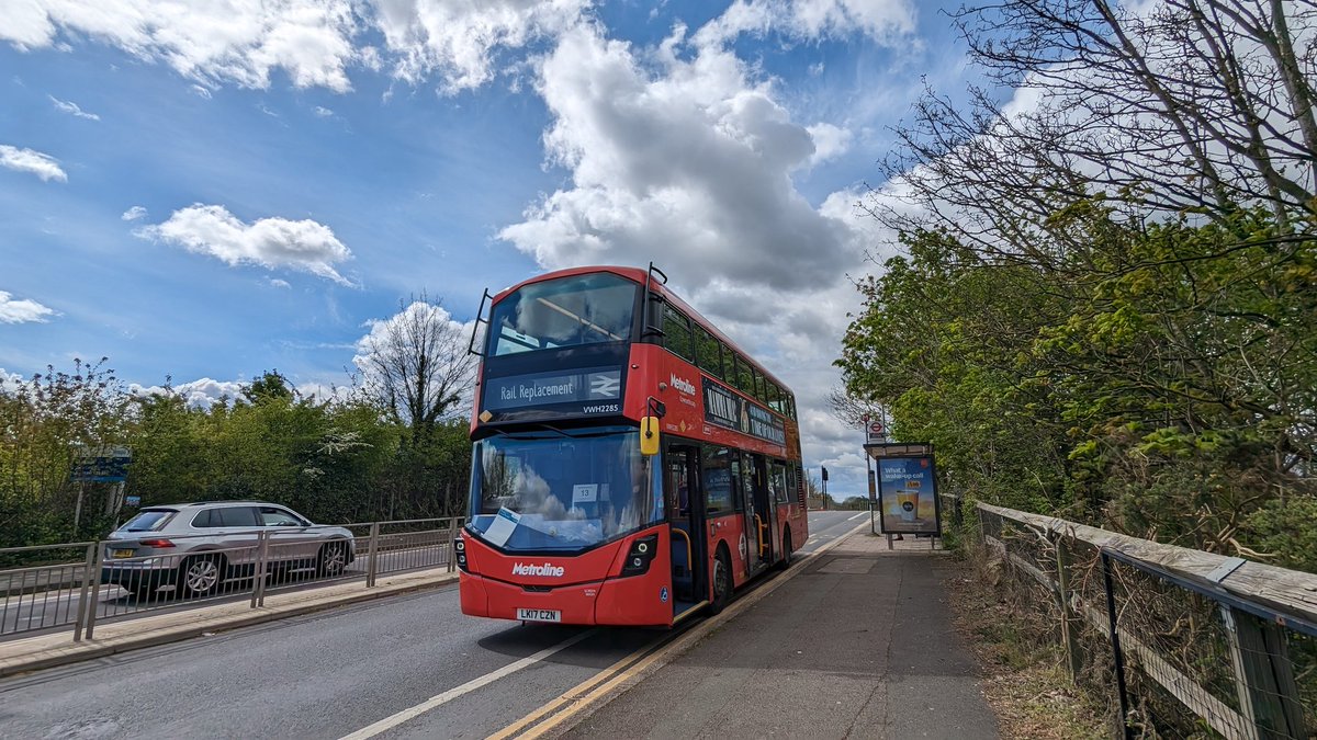 Ghost bus completed! Hopped onto the once a week Chiltern Railways replacement bus service from West Ealing to West Ruislip, operated by Metroline & today with VWH2285 (LK17CZN). The service in its current format is expected to run until late May, with the future a bit unknown!