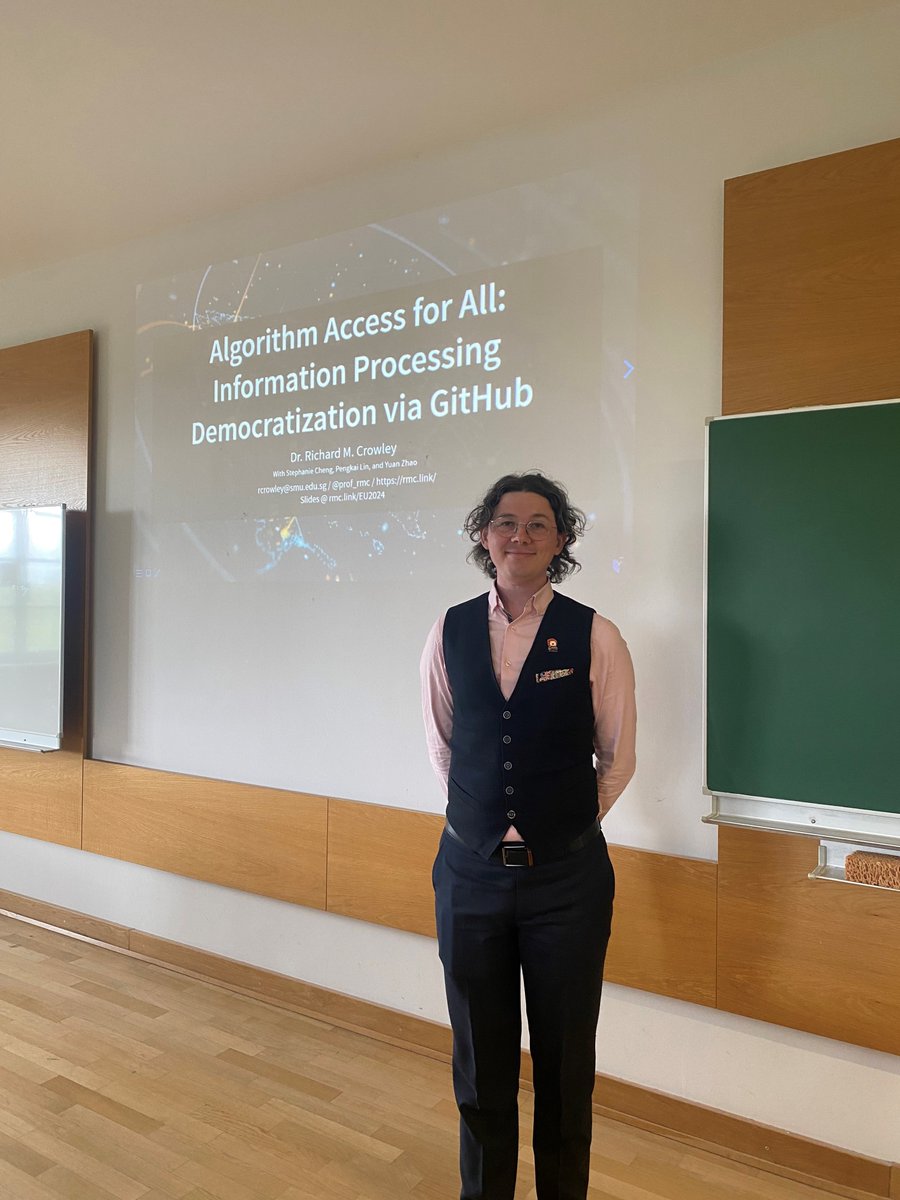 Algorithm access for all? What are the effects of information processing democratization in financial markets via #GitHub? Thanks, Richard Crowley (@sgSMU) for shedding light on this topic & presenting your paper at #UniMannheim! We loved having you in our #trr266 seminar series!