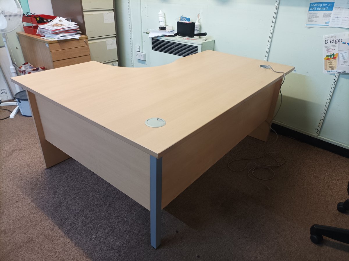 NOW FREE FOR COLLECTION ONLY - COMPLETELY DISMANTLED READY TO TAKE AWAY Please ring 0114 250 0222 to arrange - No delivery, collection only. Dimensions -120cm x 160cm x 80 x 60 72cm height