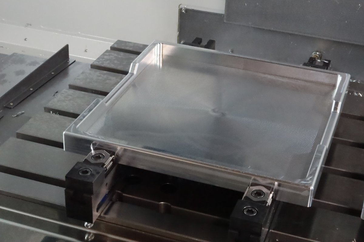 Using OK-VISE... a clever move!

Local machine tool dealer Ismo Lindberg Oy has been demonstrating the capabilities of their machining center by manufacturing chess boards at our national “Konepaja 2024” exhibition.

Used Multi-Rail RM modules. #okvise #workholding