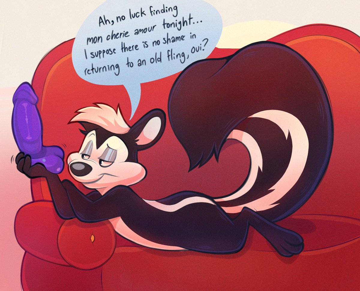RomanticPolecat's tweet photo. Zis skunk can always use a good filling, even by his lonesome~

🎨:werewolfguts https://t.co/HQEHnT2Ccf