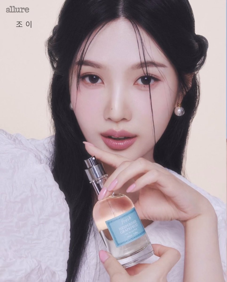 FRESH GLOBAL AMBASSADOR JOY 😍💚

Like, hype Joy in the reply, quote and retweet.

#JOY #조이 #레드벨벳 #redvelvet #박수영 #ジョイ @RVsmtown
