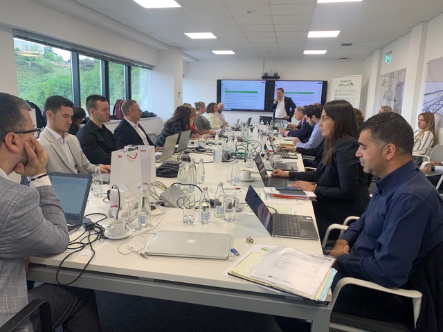 transitproject_'s tweet photo. 📍This morning #TRANSITproject members have an interesting discussion with the IAB members about their views on the upskilling and reskilling pahway towards #Renewable Energy 🌍🌱.
Thank you for your insights to all advisory board members !!! https://t.co/UYZ41mV85G