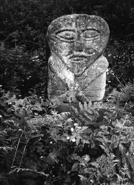 Janus figure, Boa Island, County Fermanagh 📷 Edwin Smith (1965)
