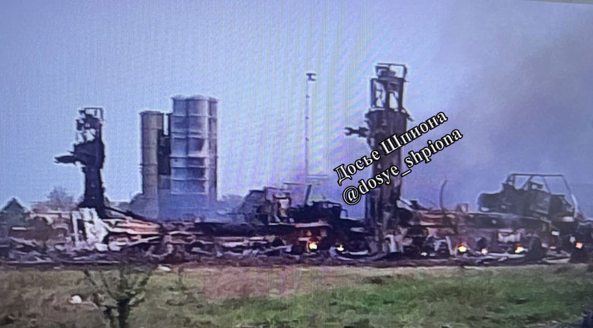 🚀💥Regarding the strike on Dzhankoy, as well as first footage of the aftermath of the attack. Destroyed Russian S-400 air defence system equipment. «Tonight, April 17, 2024, the military airfield of the 39th helicopter regiment of the 4th Air Force and Air Defense Army…