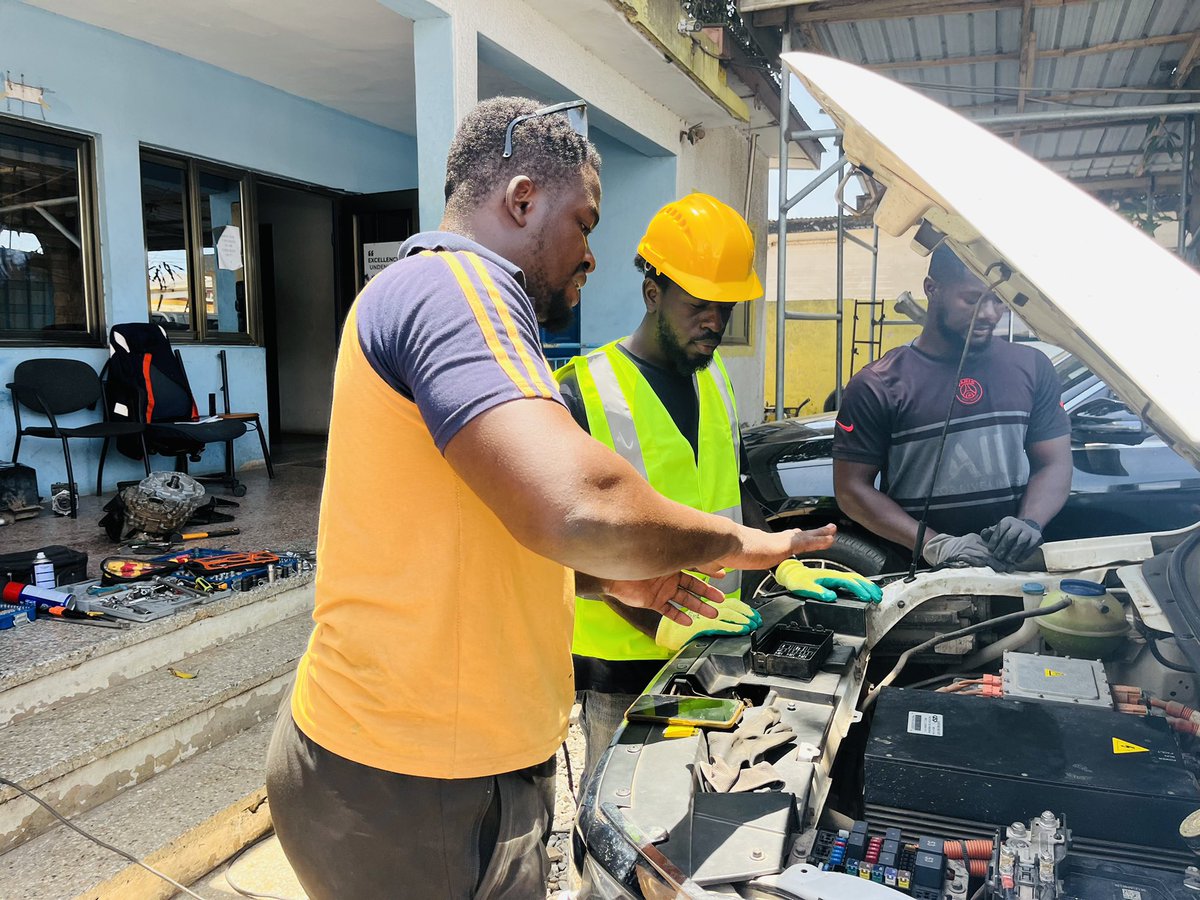 Over the past few weeks, we've been going through with our first batch of trainees in EV maintenance! Our participants are excitement as they embrace new skills EVs. Sign up now and be part of the change! #EVTraining #SustainableFuture #SolarTaxi