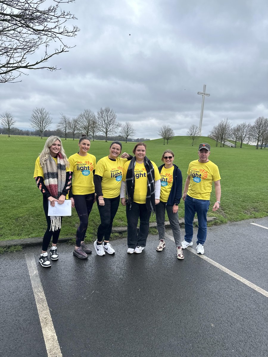 A massive thank you to the @AskAIB team who volunteered in Phoenix Park last month to help @DILDublin. Your help is greatly appreciated 💛 Wherever you are in the world, join us for the most important sunrise of the year on the 11th of May - darknessintolight.ie/66AAAA