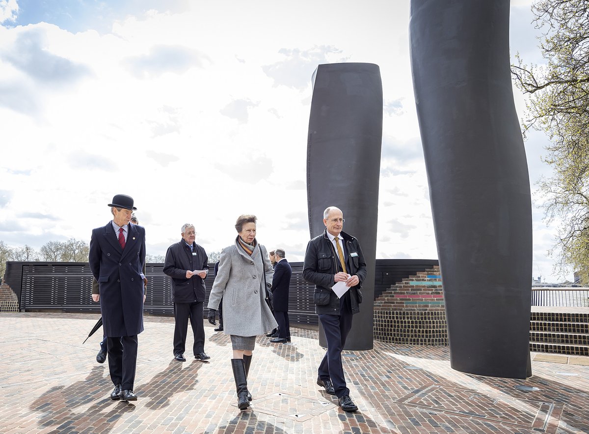 ICYMI❗️Her Royal Highness The Princess Royal was the first person to officially step foot on London's newest riverside vista as she was welcomed to Chelsea Quay, a brand new area of land built by @TidewayLondon above London's #SuperSewer. Learn more here: ow.ly/mtcQ50Rc6bY