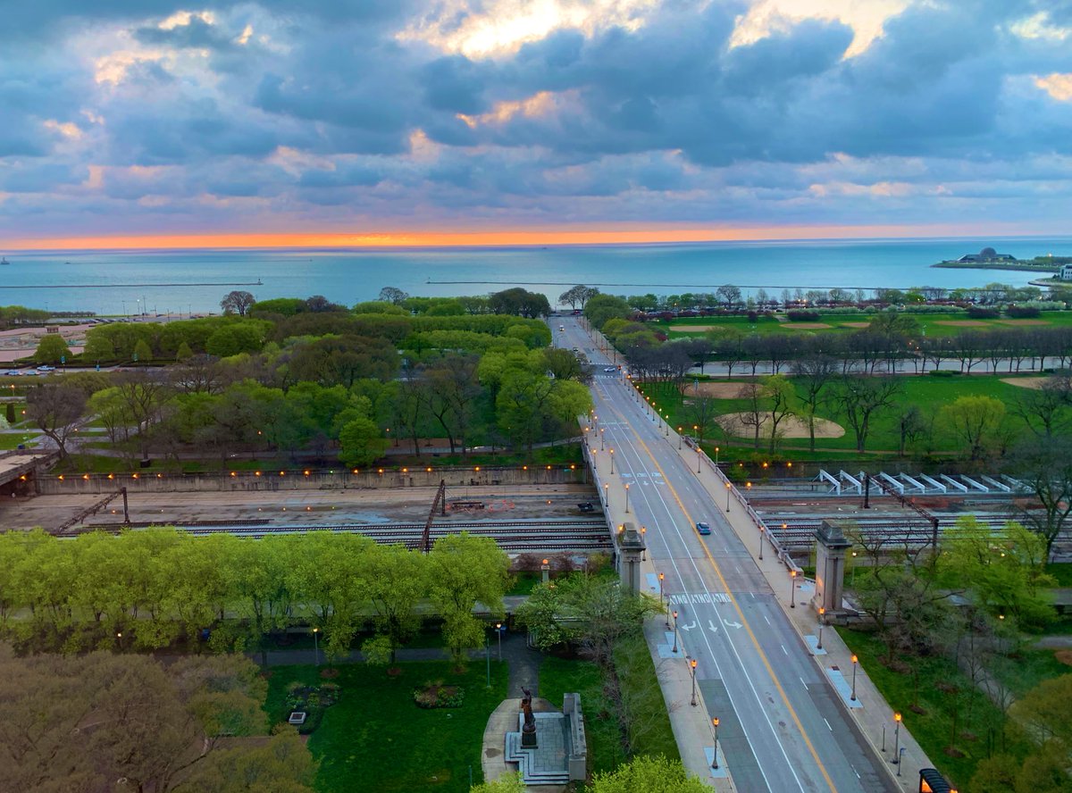 MyPoV: Sunrise in Chicago