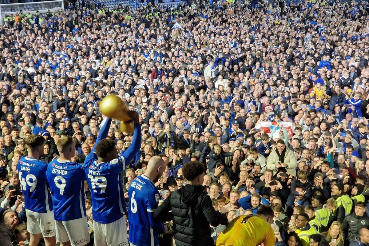 WATCH: This is how Pompey fans and players celebrated the title win portsmouth.co.uk/news/people/wa…