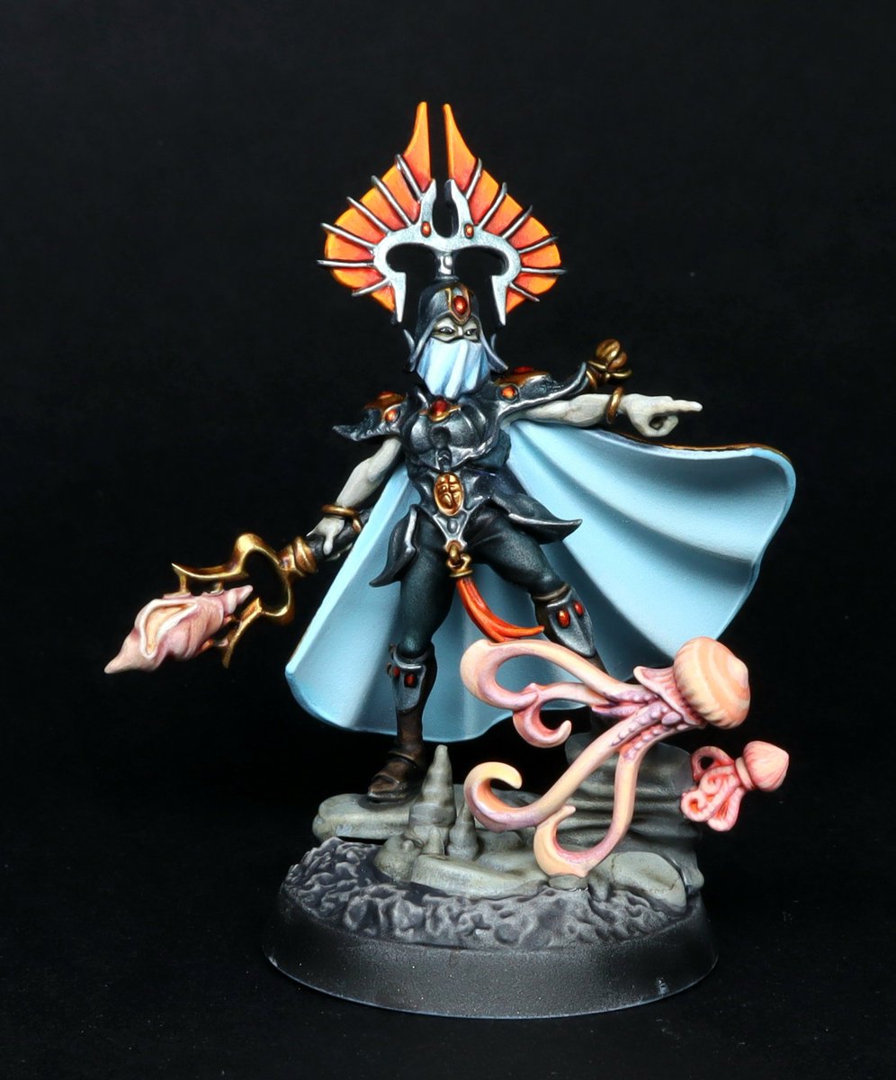Darcy_Bono's tweet photo. Alright enough drama, back to hobbying! I painted the leader of the #Deepkin #WarhammerUnderworlds warband months ago and forgot to post her. I absolutely love how the cape resembles a scallop shell, very cool idea.
#warhammer #warhammercommunity #aos #ageofsigmar #miniatures https://t.co/4twp2w5llA
