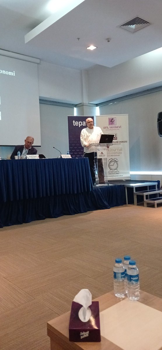 İkinci oturumun ilk sunumunu Doç. Dr. M. Aykut Attar'dan dinliyoruz! @maattar @EconResEthics @Serdar_Sayan @AS_Akat